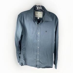 American Eagle Outfitters Men’s Button-Down Shirt Blue Pinstripe Size Small